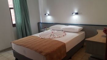 Midi Hotel Алания Экстерьер фото